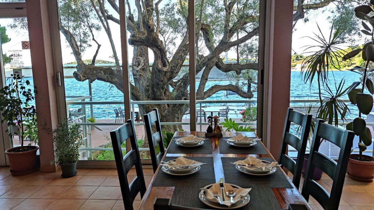 Bed and Breakfast Pansion Alen - Dugi Otok Ллука Экстерьер фото